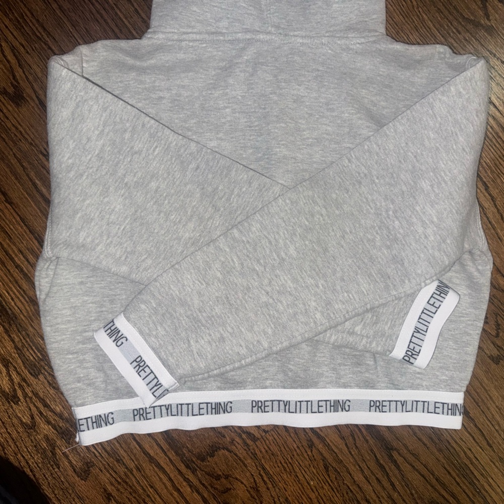 PrettyLittleThing Heather Gray Cropped Hoodie - Picture 4 of 6